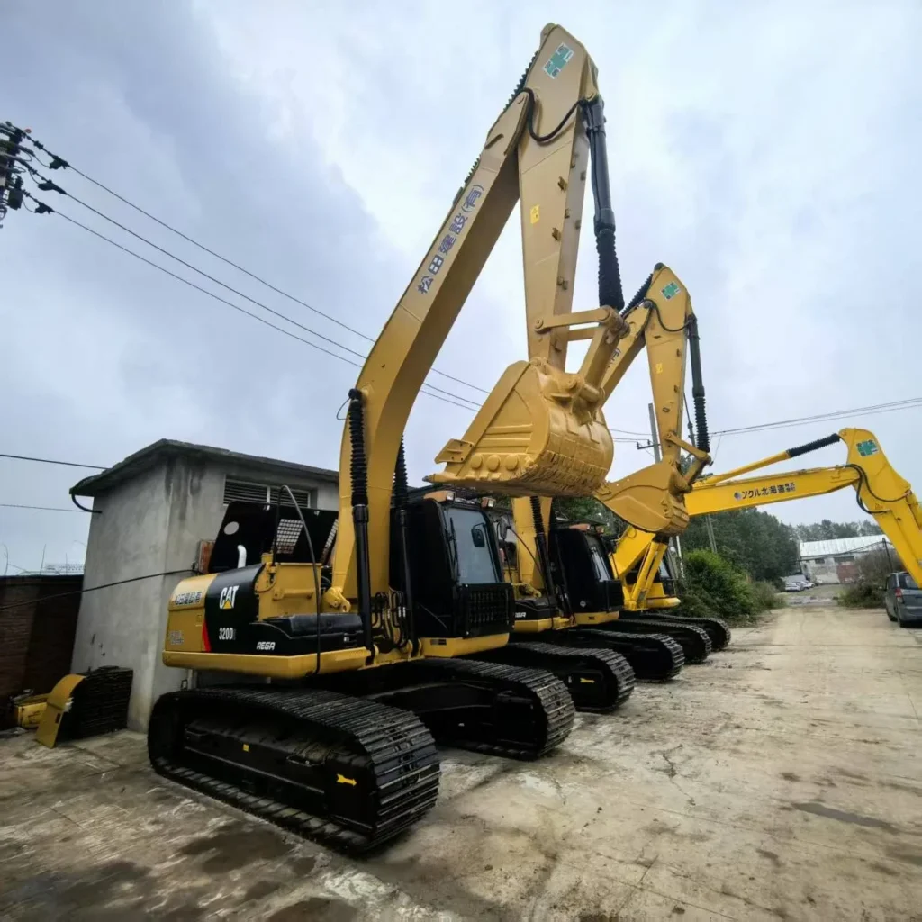 Used Caterpillar 320D Excavator — supplier photo 2