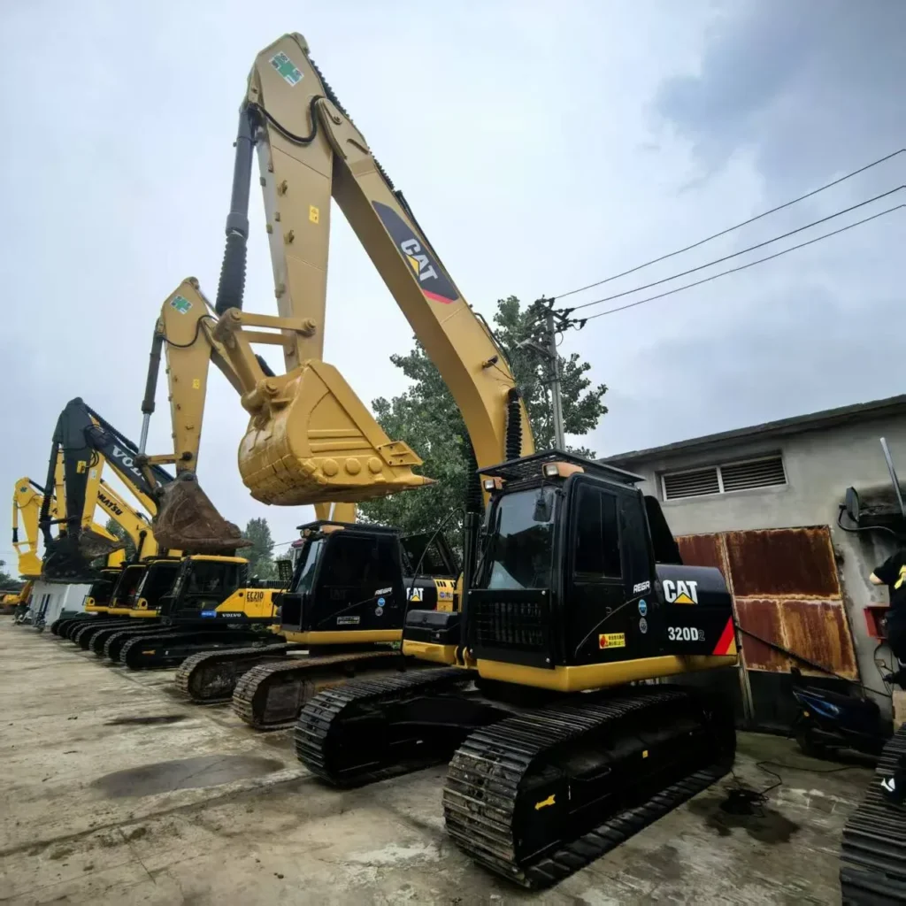 Used Caterpillar 320D Excavator — supplier photo 3