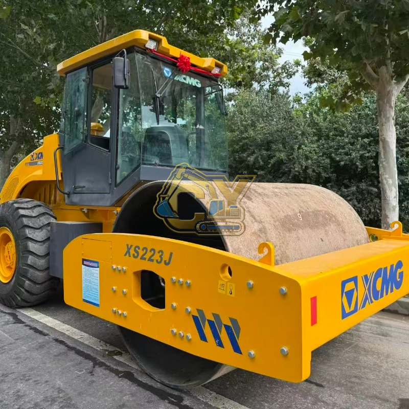 Used XCMG XS223J Road Roller — supplier photo 1